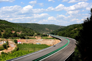 青岛 - 兰州高速公路